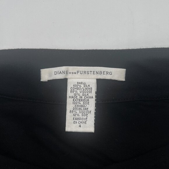 DVF Black Silk Textured Ruffle Mini Skirt – Size 4 - Picture 7 of 7
